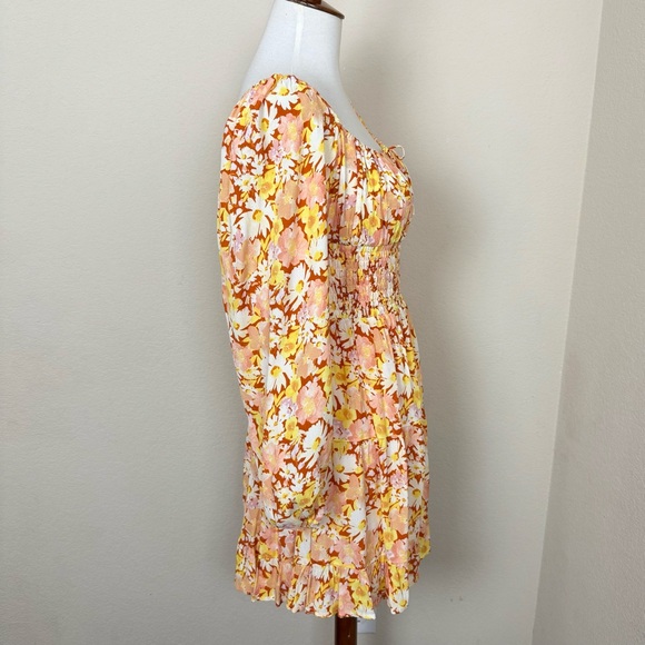 L*Space‎ Floral Smocked Balloon Sleeves Cassidy Mini Dress in What In Carnation - Picture 9 of 12